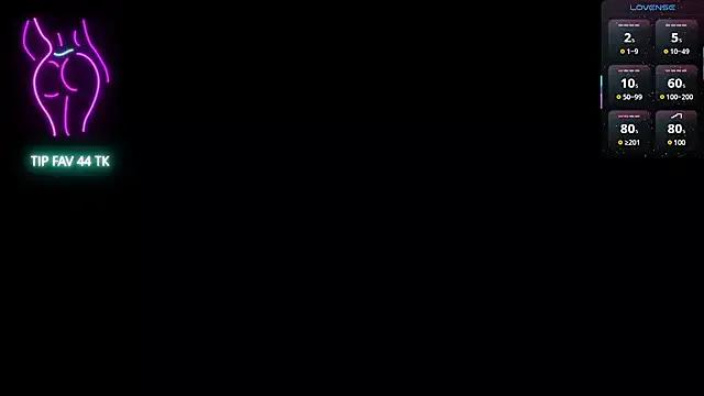 cloe_25 on StripChat