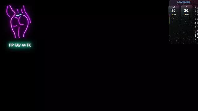 cloe_25 on StripChat