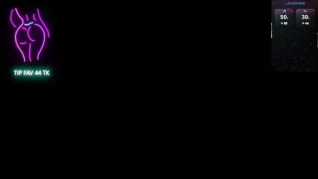 cloe_25 on StripChat