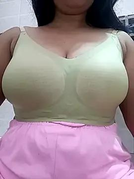 cute-mahek from StripChat