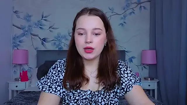 Freechat Cute_kitty- on StripChat