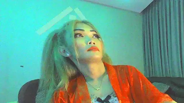 DarkDiamondx on StripChat