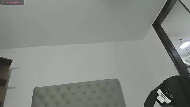 Dayana__Ospina on StripChat