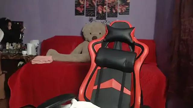 diavolinahott on StripChat