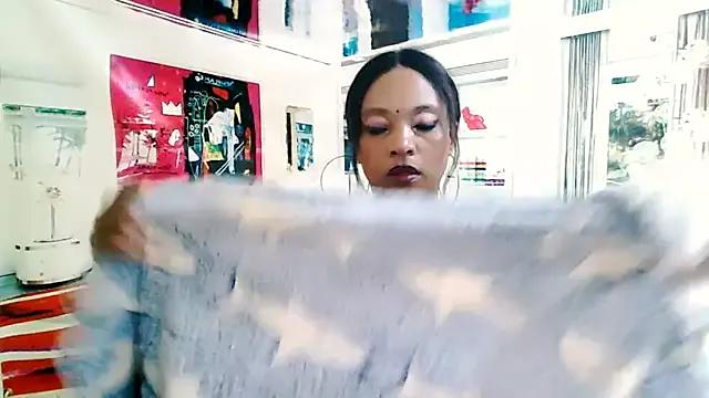 EbonySeductionz on StripChat 