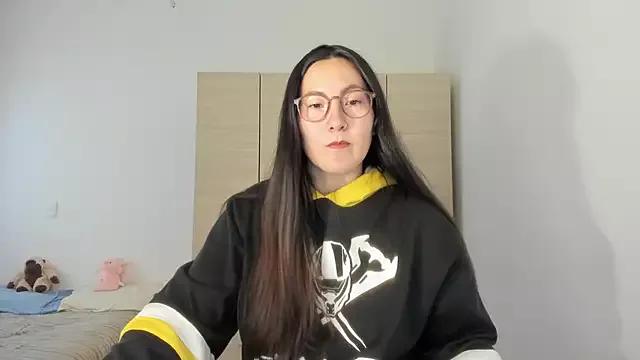 Elle_Lee_ on StripChat 
