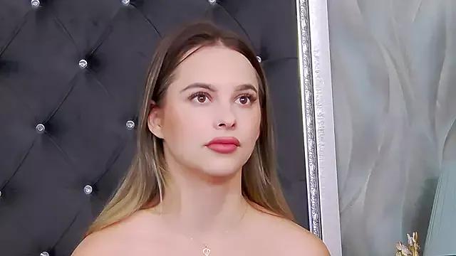 Ellsa_Jean_ on StripChat 