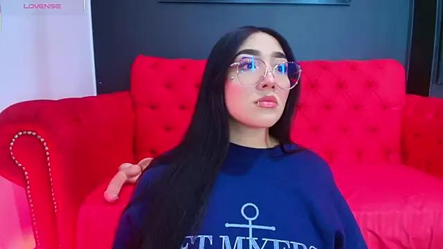 Enyel_valmina on StripChat 