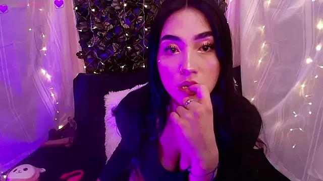 Enyel_valmina on StripChat 