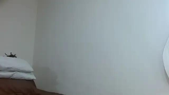 EvaMills1 on StripChat