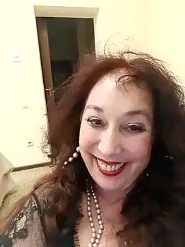 GypsyEsmeralda on StripChat 