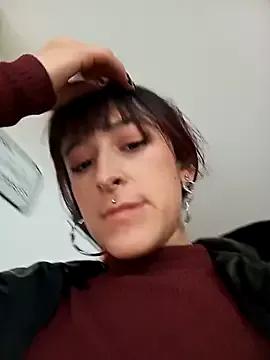 Freechat HairyKitty__ on StripChat