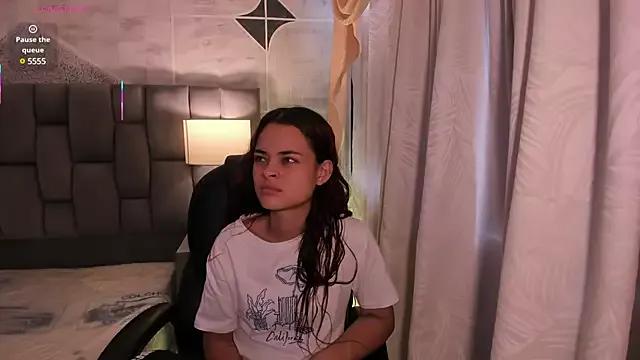 HannaRhodes on StripChat 