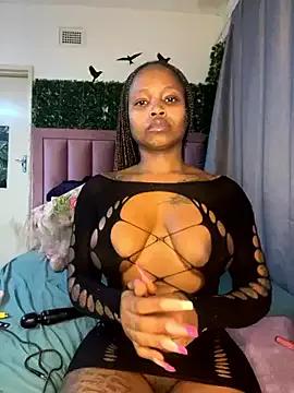 InkLady444 on StripChat