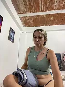Iris_love18 on StripChat 