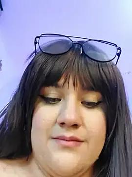 ItsNaiixa on StripChat