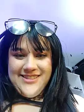 ItsNaiixa on StripChat