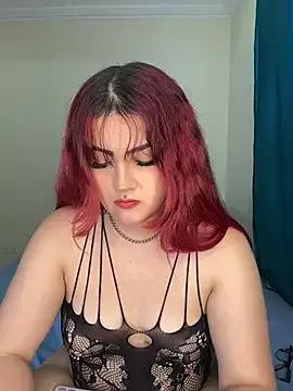 Freechat Ivelleee_ on StripChat