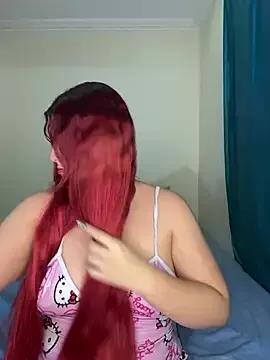 Freechat Ivelleee_ on StripChat