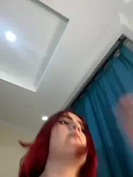 Freechat Ivelleee_ on StripChat