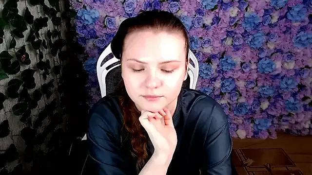 IxxiLiana on StripChat