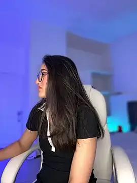 Freechat julieta_jhonss on StripChat