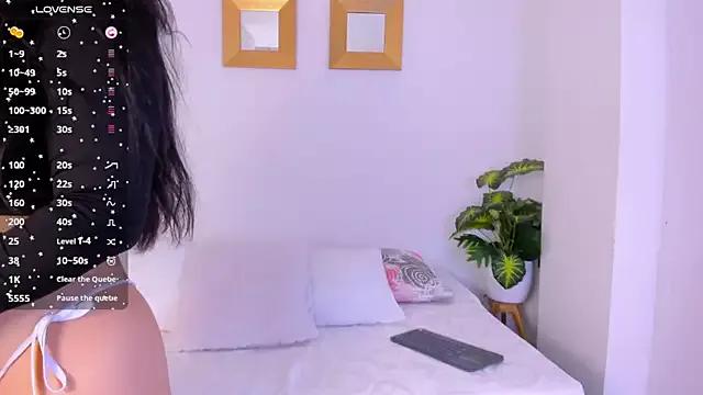 KamilaBetancourt on StripChat