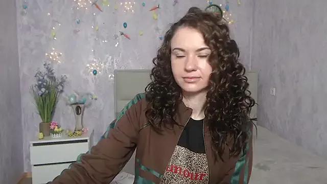 KaraCriegs on StripChat 