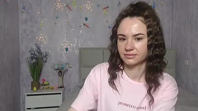 KaraCriegs on StripChat 