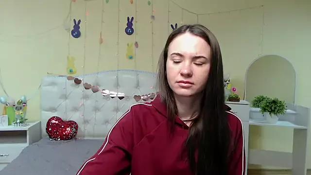 KaraCriegs on StripChat 