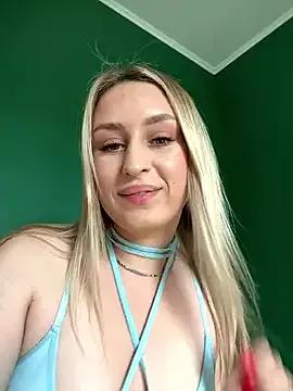 KassandraTress on StripChat