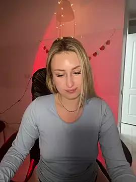 KassandraTress on StripChat