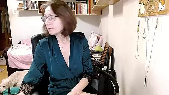 Freechat katemodel on StripChat