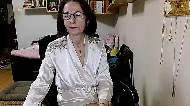 Freechat katemodel on StripChat