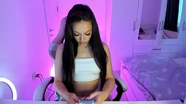 Freechat KaylaLaine on StripChat