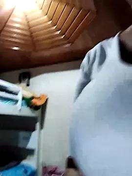 keilymadam on StripChat