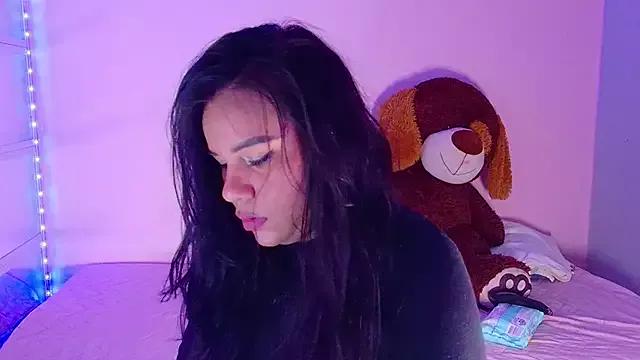 LanaBigTitties on StripChat 