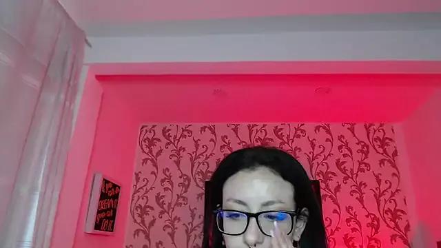 lili_hott63 on StripChat 