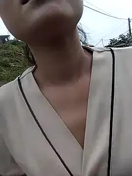 Freechat linda_bae00 on StripChat