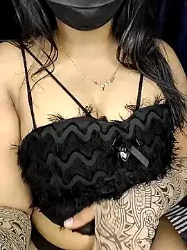 Love_Evaa on StripChat 