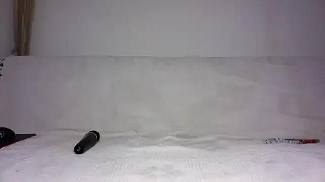 Luccreccia_ on StripChat