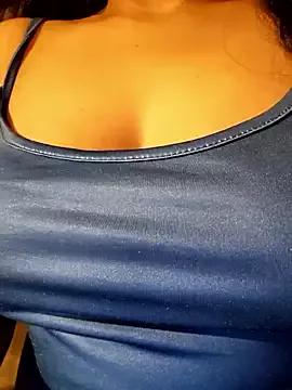 LushRitu on StripChat