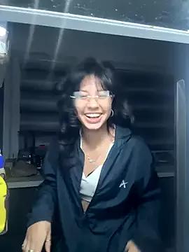 Group lynn9000 on StripChat