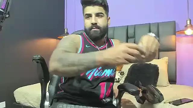 Freechat Lyon_vach on StripChat