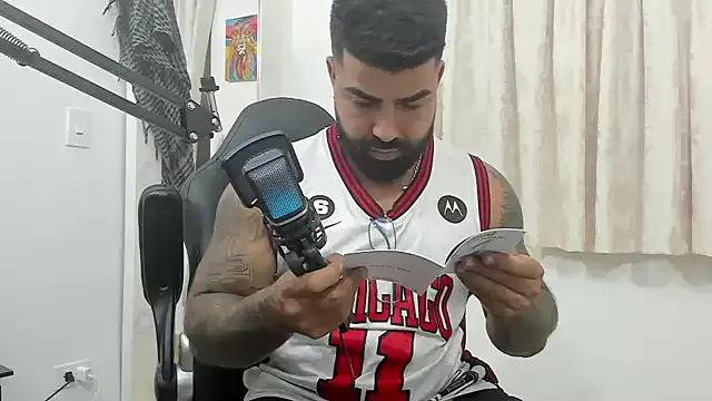 Freechat Lyon_vach on StripChat