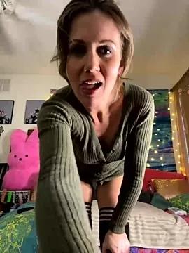 Freechat MaiseKnox on StripChat
