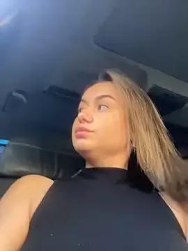 Maya_Willis on StripChat