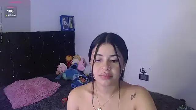 Megan_ve on StripChat