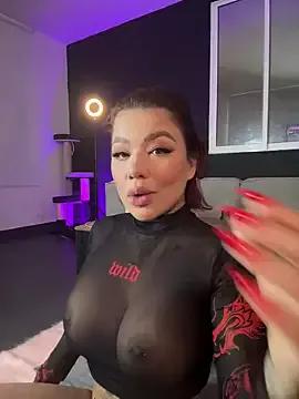 Freechat milaivanova on StripChat