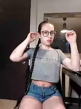 milena_23x on StripChat 